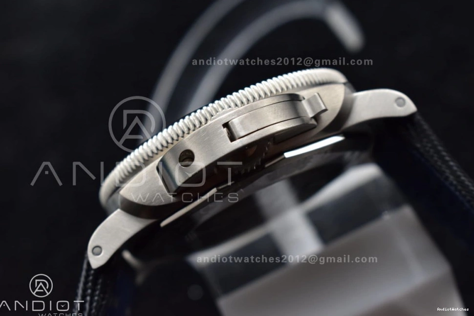 Mike Nylon 1:1 Black Strap on VSF 996 Black Horn Edition PAM984 P.9010 FastDry Clone Best Submersible Dial 0210